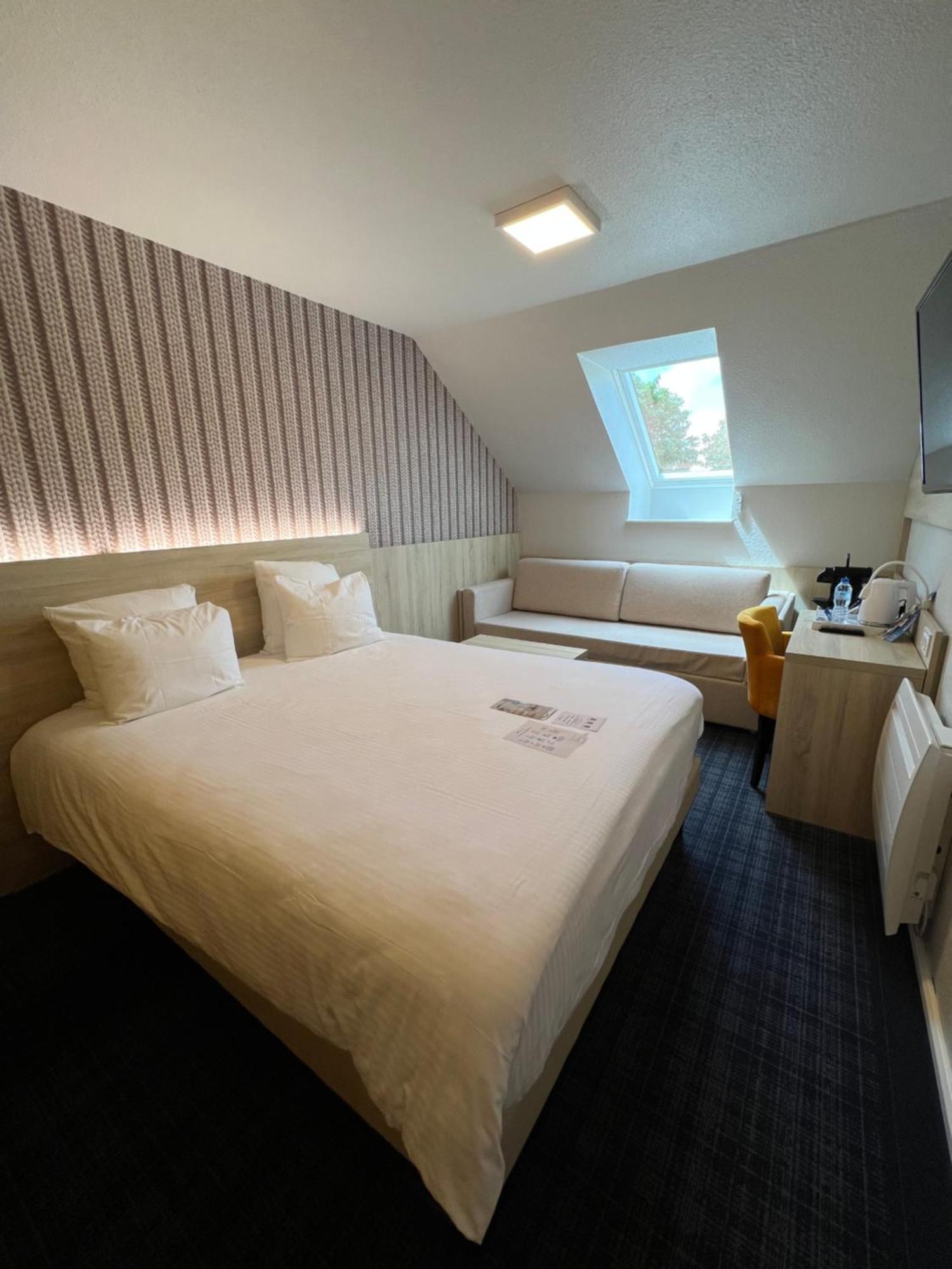 Brit Hotel Лондивизьо Екстериор снимка